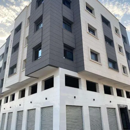 réalisation Peintre à Tanger — ولد الحومة