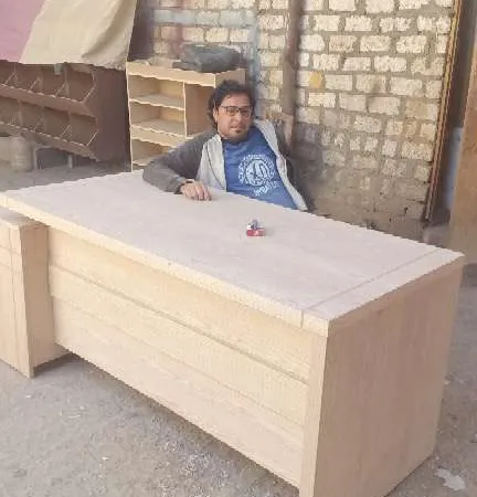 عبدالله الجارحي — نجارة الأثاث صورة 2