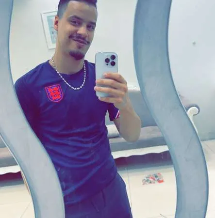 أحمد فاس — Coiffeur à domicile à Fès