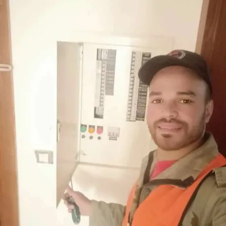 محمود العراقي — أعمال الكهرباء صورة 2
