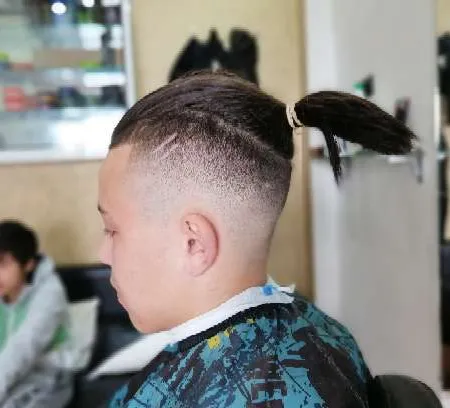 réalisation Coiffeur à domicile à Tanger — Ayoub daghouj