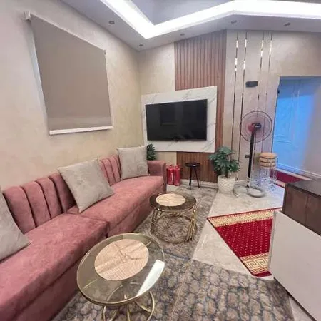 احمد البدراوي — عاملة نظافة صورة 4