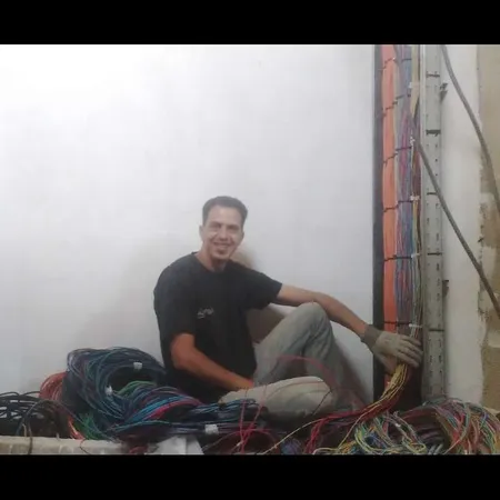 réalisation Electricien à Meknès — يوسف زموري