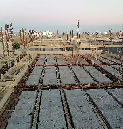 مصطفى تنغير — Maçonnerie à Rabat