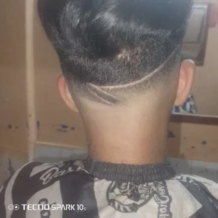 réalisation Coiffeur à domicile à Marrakech — اسامة