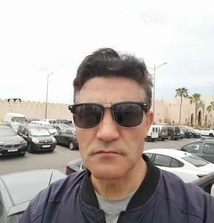 Rachid ait hamou — Peintre à Agadir